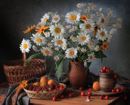 Still life with a bouquet of daisies